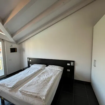 4 Limoni Aparthotel Riva del Garda