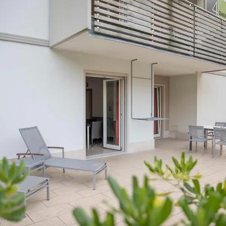 Aparthotel 4 Limoni 3*